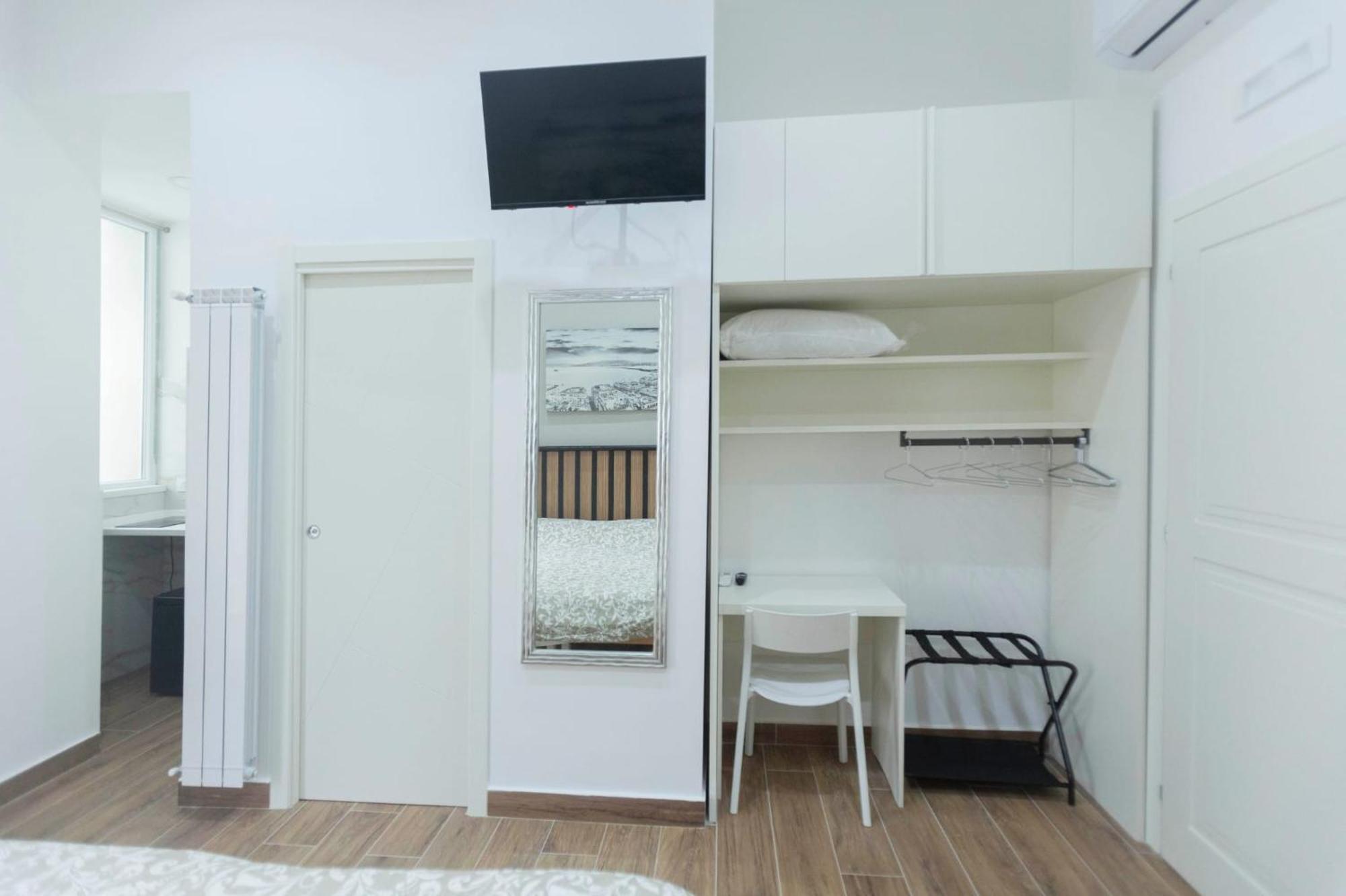 Vomero House Наполи Екстериор снимка