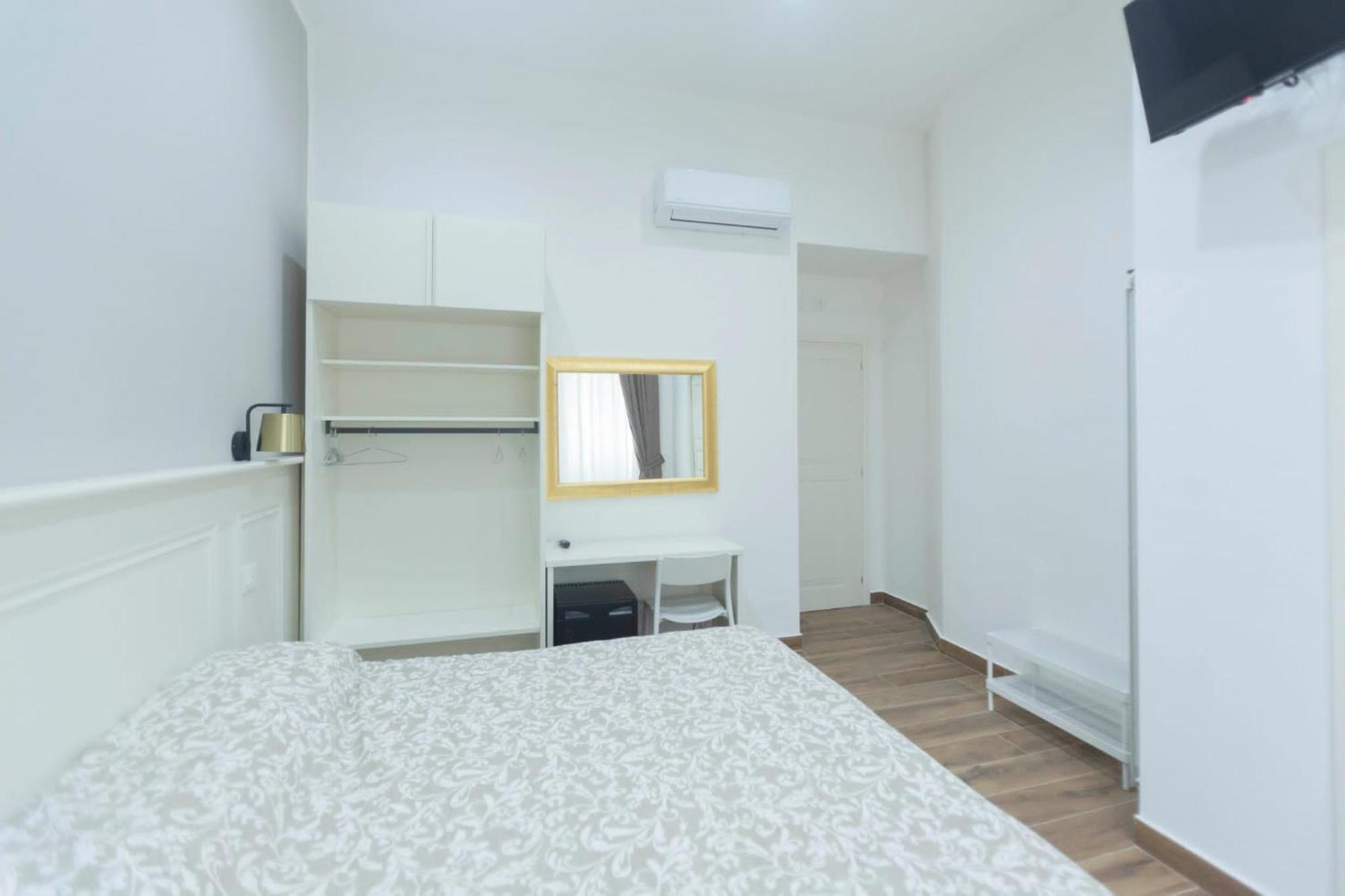 Vomero House Наполи Екстериор снимка