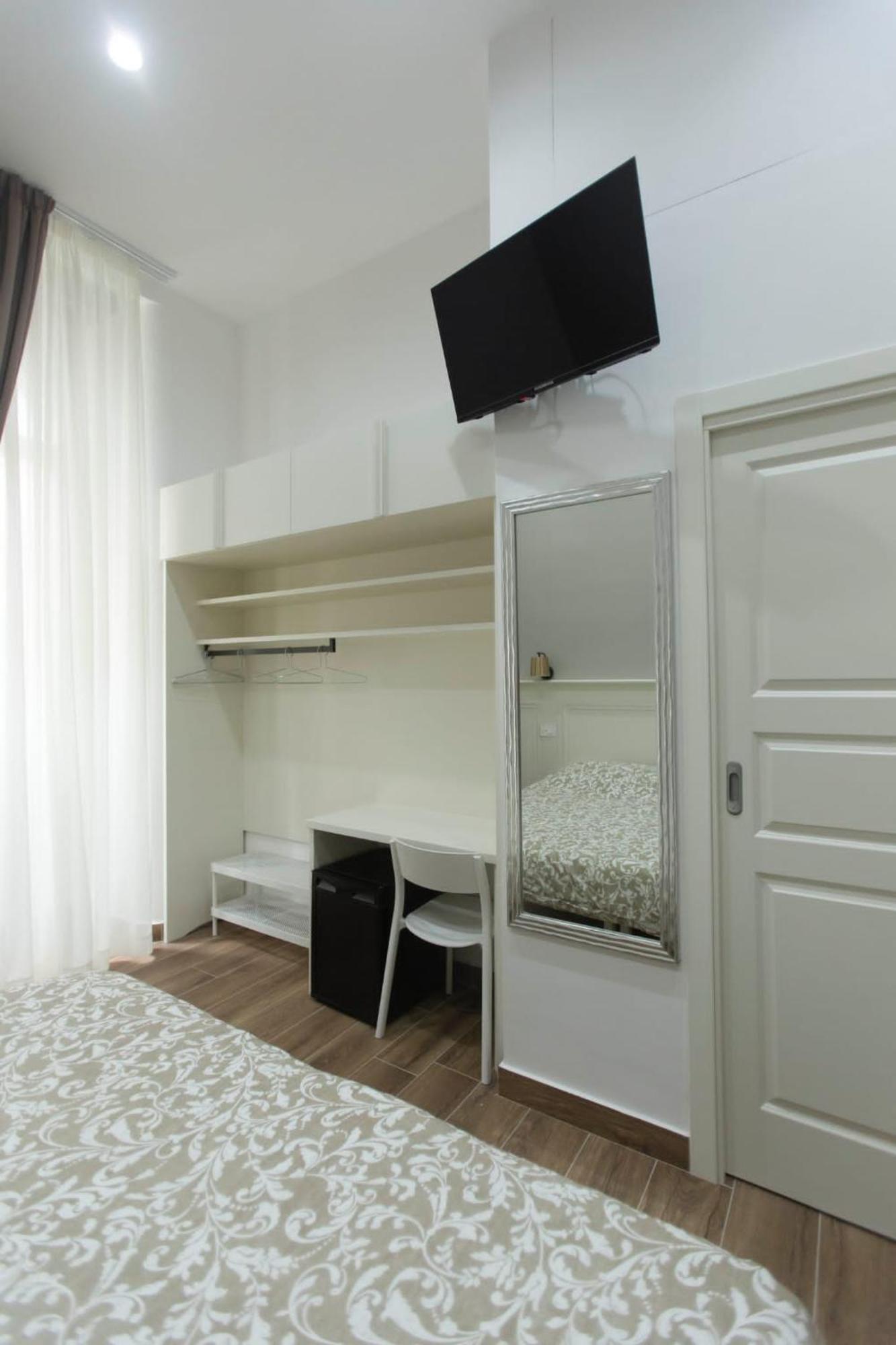 Vomero House Наполи Екстериор снимка